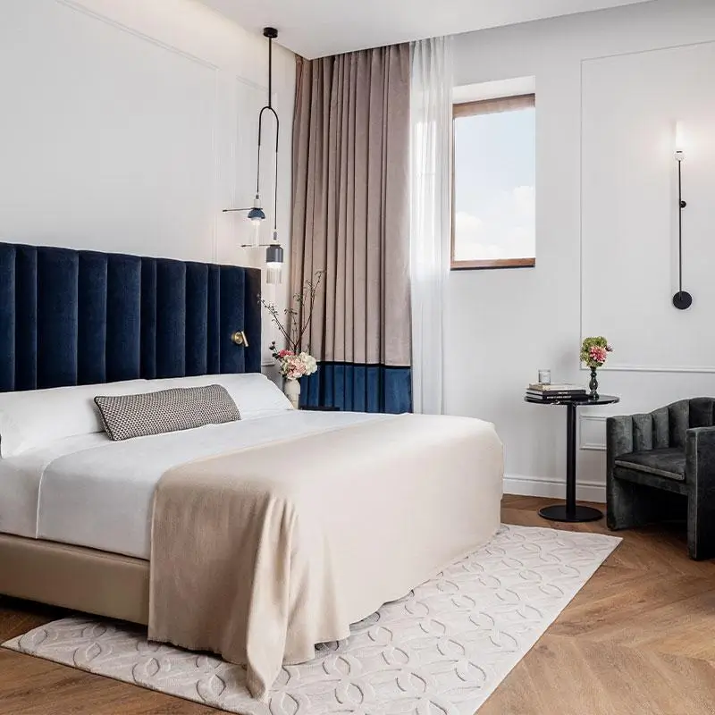 4 star hotel